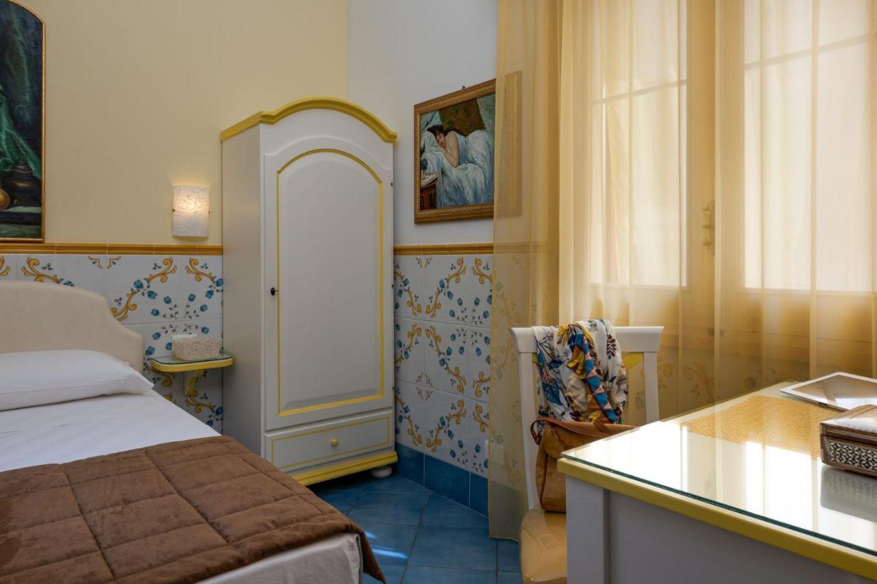 Albert Rooms & Breakfast سان فيتو لو كابو المظهر الخارجي الصورة
